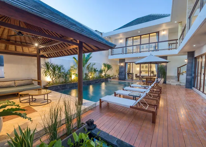 Modern 4bd - Center - 2 Min To & Finns Club Canggu (Bali)