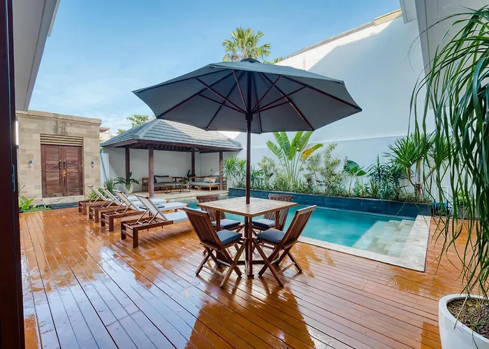 Modern 4bd - Center - 2 Min To & Finns Club Villa
